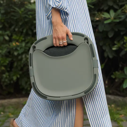 Hannie Tragbarer Hochstuhl– Sage Green