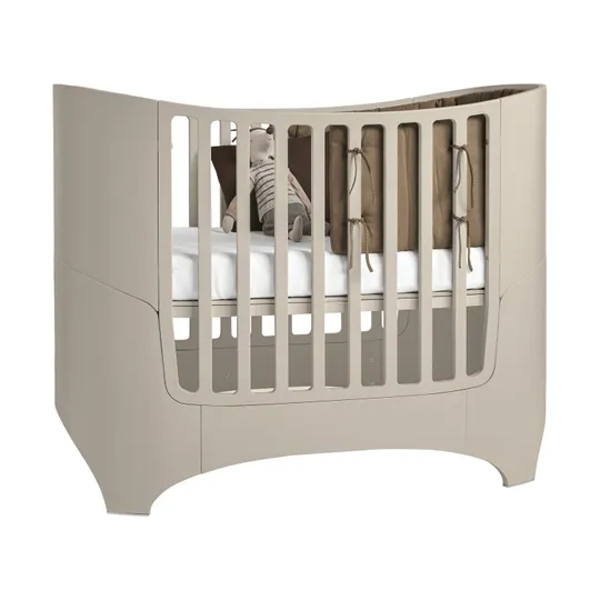 Leander Classic Babybett - Cappuccino