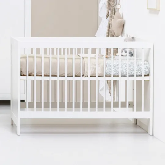 Europe Baby Vittoria III Babyzimmer Weiß | Bett 70 x 140 cm + Kommode + Schrank 3-Türig
