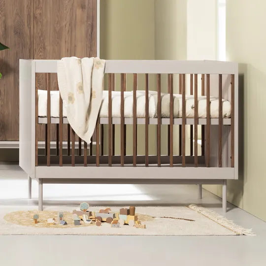 Europe Baby Japandi Babybett - 70 x 140 cm