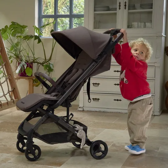 Easywalker Miley GO Buggy - Chestnut Brown