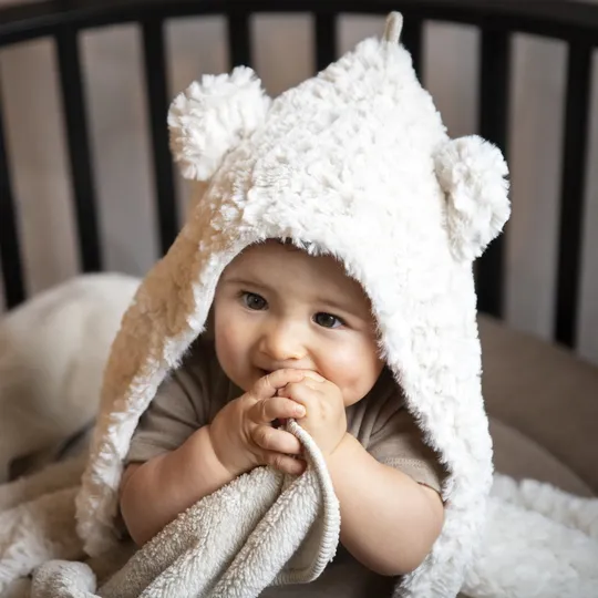 Baby's Only Snow Einschlagdecke mit Ohren - Wollweiß