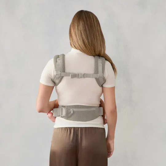 Ergobaby Omni Deluxe Mesh Babytrage - Soft Olive