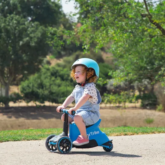 SmarTrike Xtend Scooter Ride-On - Soft Mint