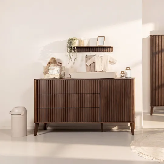 Kidsmill Tune Kommode XL - mit Latten - Walnuss