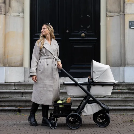 Dubatti One E6 Kinderwagen Dark Brown | Kindersitz| Base