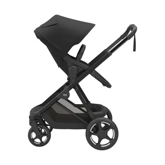 Thule Charm 2-in-1 Kinderwagen - Black | Thule Maple Babyschale | Autositzadapter