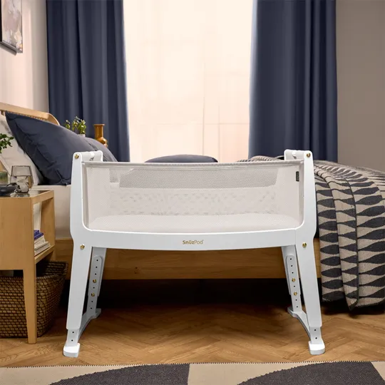 SnuzPod Studio Co-sleeper - Paris White