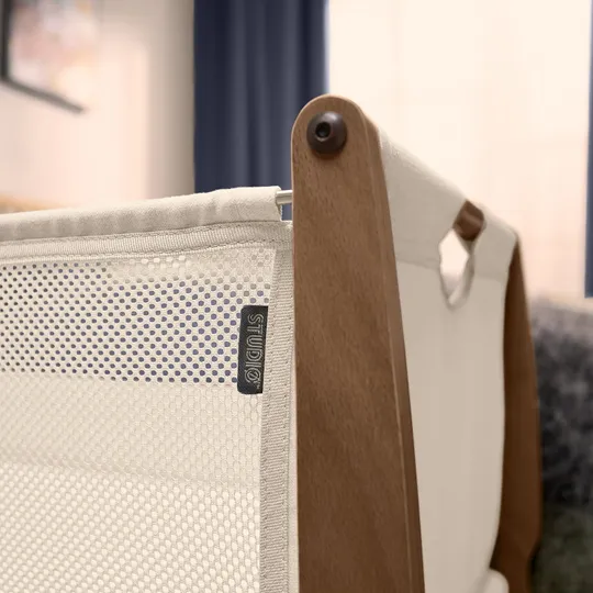 Snüz Rio SnüzPod Studio Beistellbett - Walnut