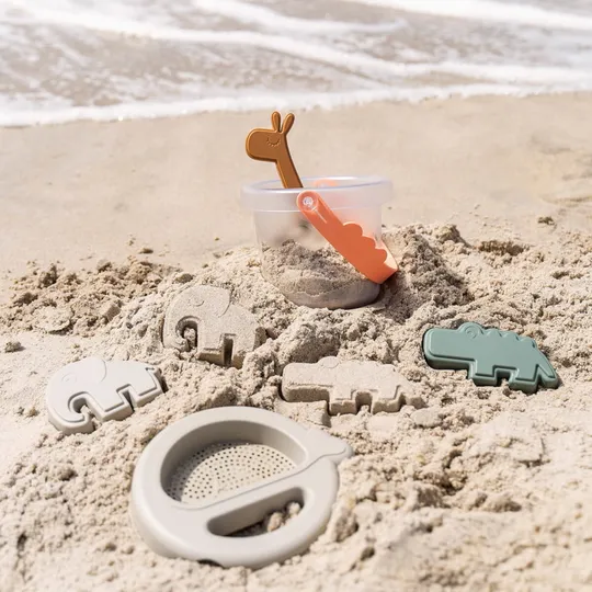 Done by Deer Friends Strandset Sand 5 Stück