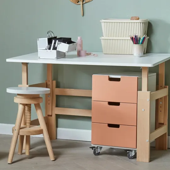 Manis-H Höhenverstellbarer Schreibtisch – 140 cm – Dusty Sand