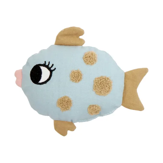 Roommate Fish Rassel