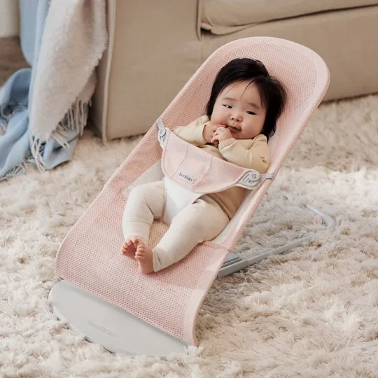 BabyBjörn Balance Soft Wippe Mesh Rosa / Weiß