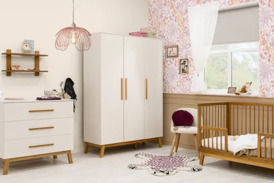 Bopita Kaleo Babyzimmer - Dune / Rose Wood | Bett 70 x 140 cm + Kommode + 3-türiger Kleiderschrank