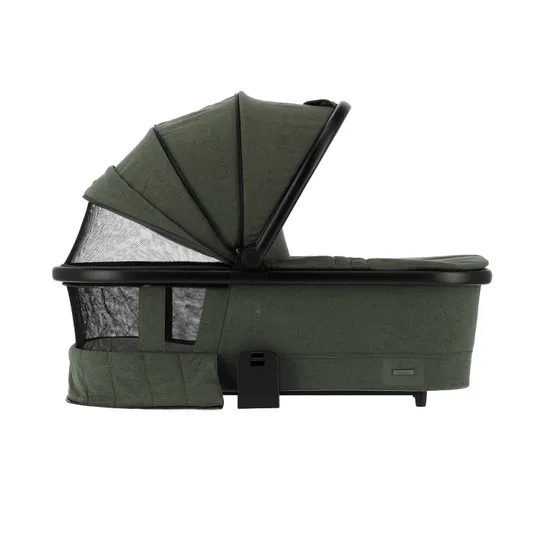 Qute Q-Rider Plus 4-in-1 Kinderwagen - Thyme Green | Kidsriver Curve Babyschale – Clay | Kidsriver Isofix Basis