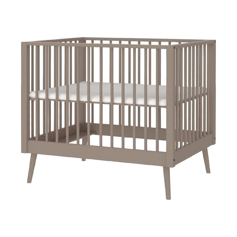 Europe Baby Evy Laufstall Chestnut