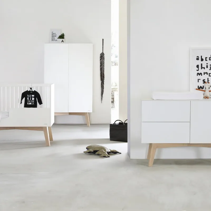 Kidsmill Sixties Kleiderschrank 2-türig Mattweiß / Natur