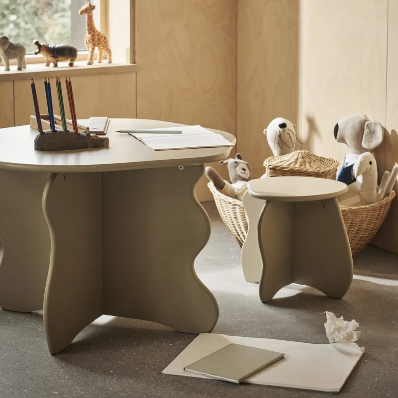 Ferm Living Slope Tisch - Cashmere