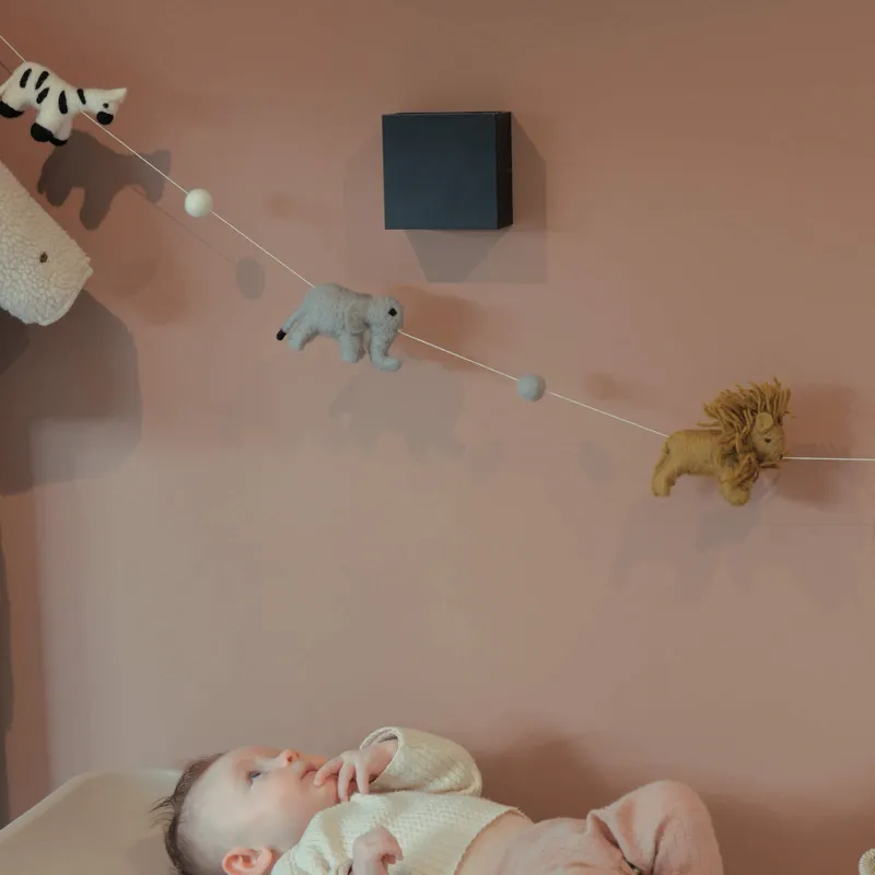 Baby Bello Flagline - Wildlife - 180 cm