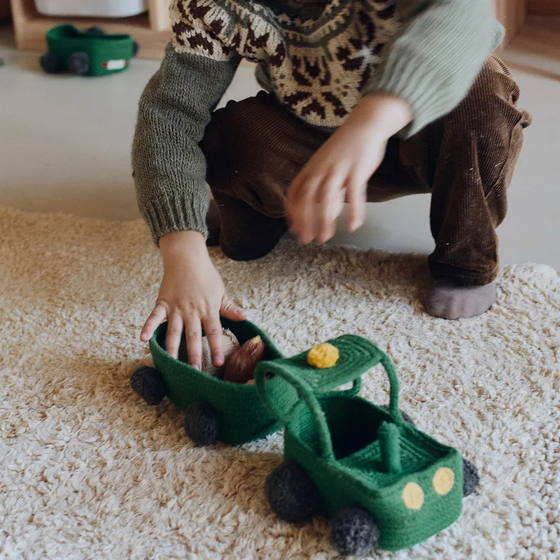 Lorena Canals Korb - Basket Tractor - Green