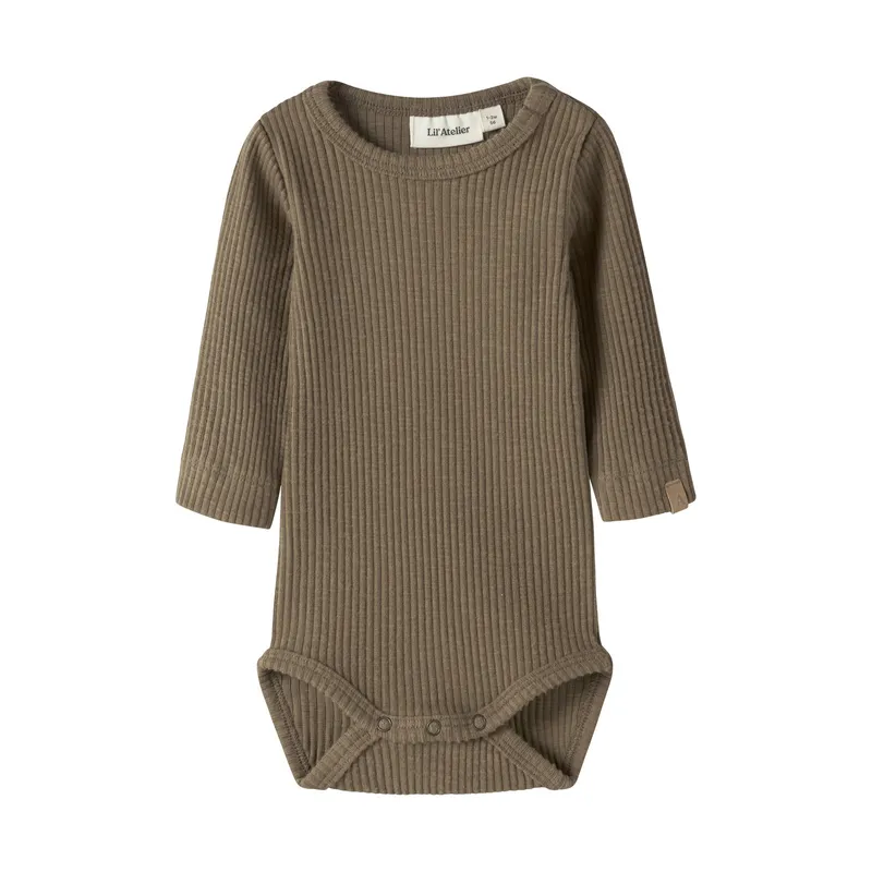 Lil Atelier Body - Kangaroo - Gr. 62