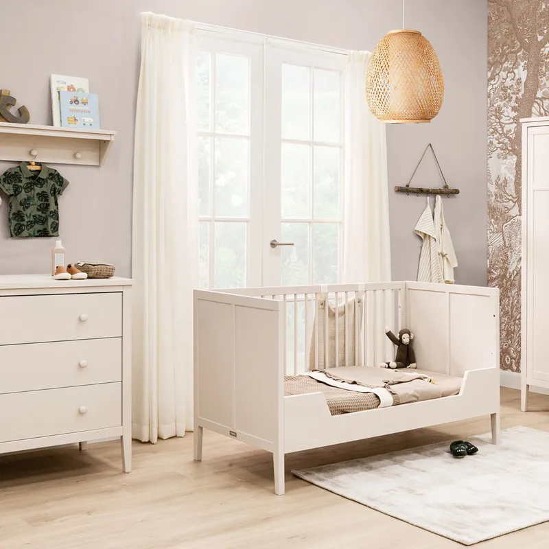 Bopita Vieve Babyzimmer Dune | Bett 70x140 cm + Kommode
