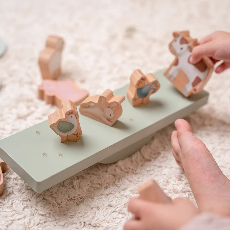 Little Dutch Little Farm Balance-Spiel