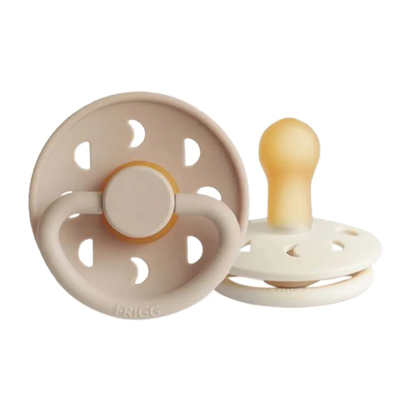 FRIGG Moon Schnuller Cream / Croissant 6-18 Monate 2 Stück