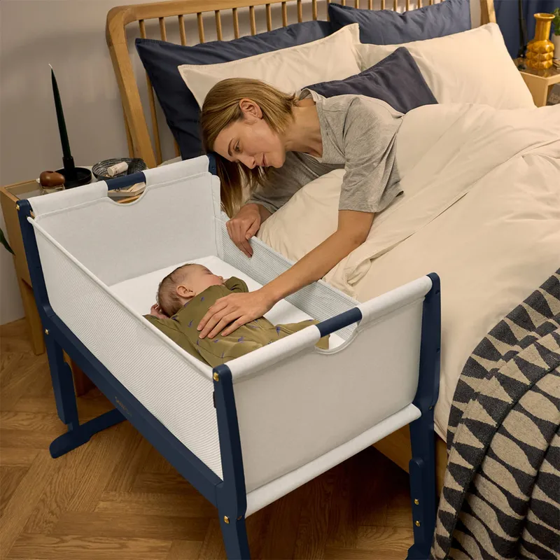 SnuzPod Studio Co-sleeper - London Navy