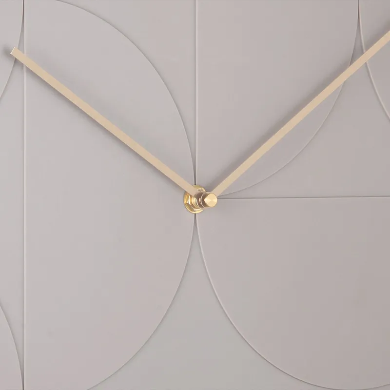 Karlsson Echelon Circular Wanduhr - Dunkelgrau