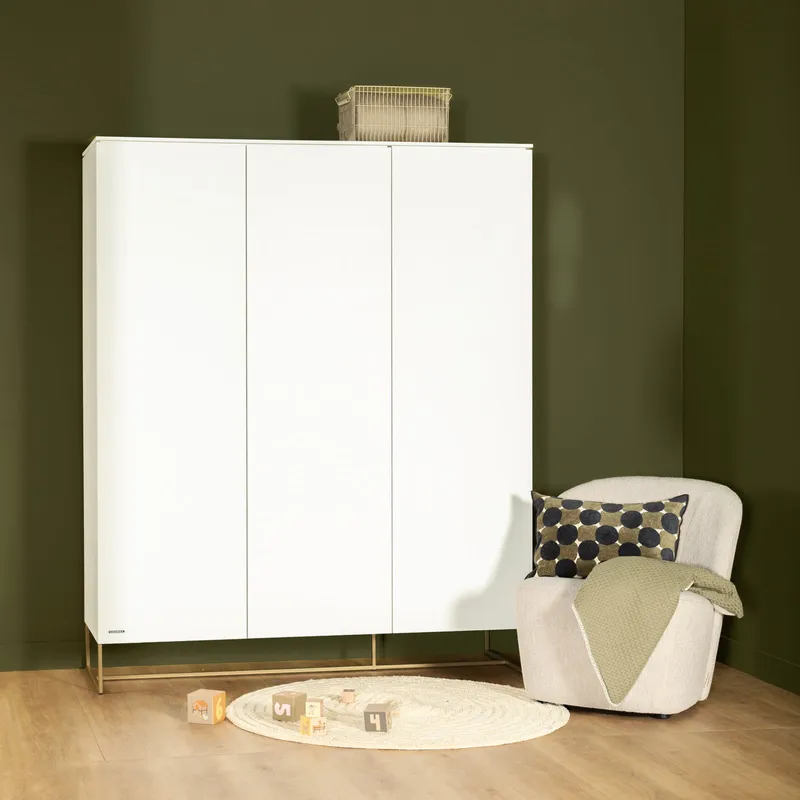 Kidsmill Intense II Schrank mit 3 Türen - Weiß / Patiniertes Messing