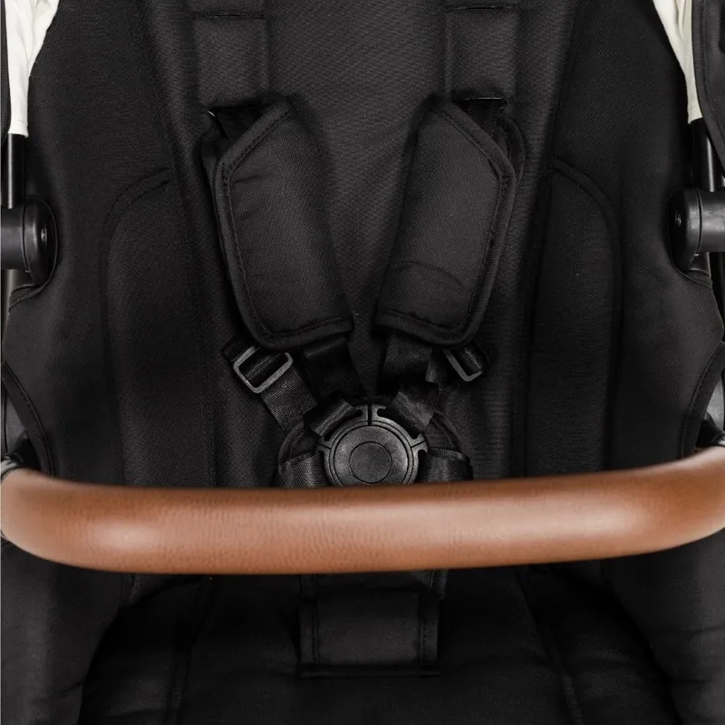 Qute Q-Journey Kinderwagen - Schwarz / Schwarz