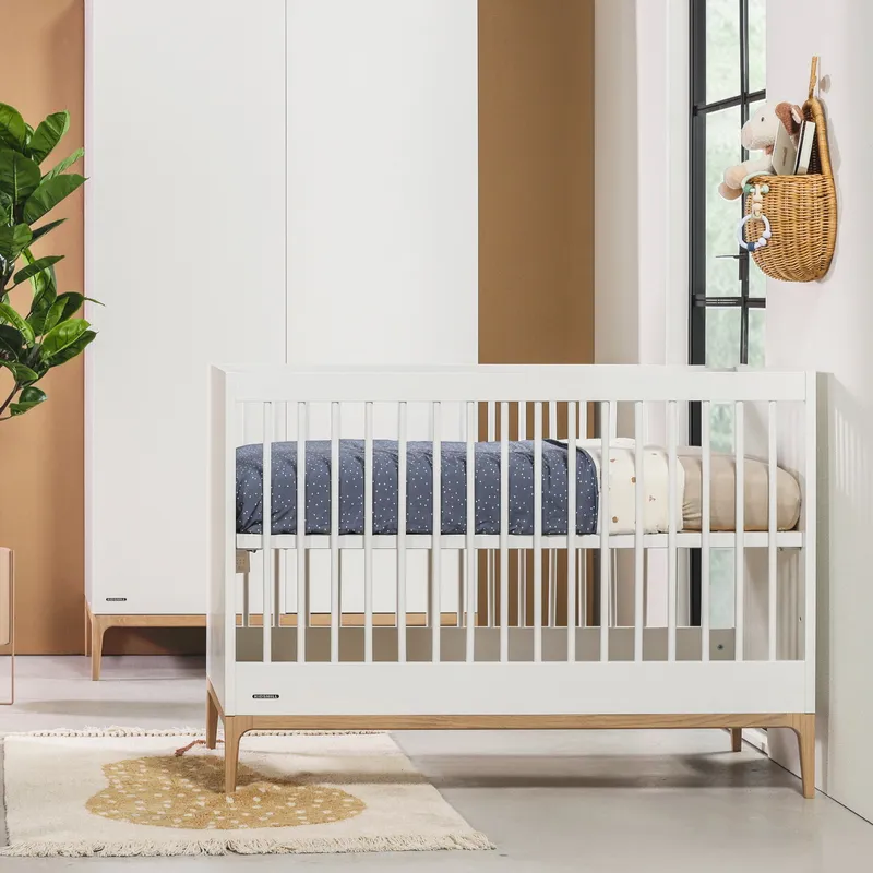 Kidsmill Intense II Babybett - 60 x 120 cm - Matt Weiß / Eiche