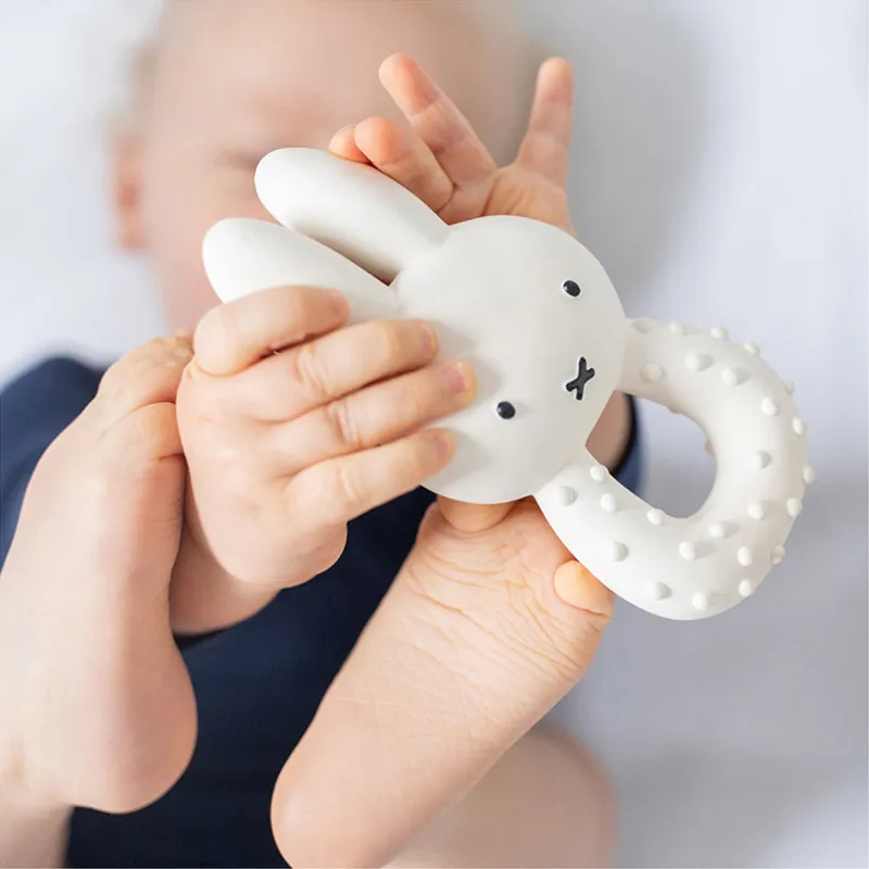 Miffy Beißspielzeug