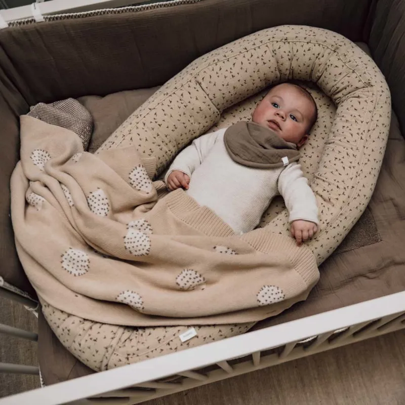 Koeka Babydecke - Hedge Hugs - Sand