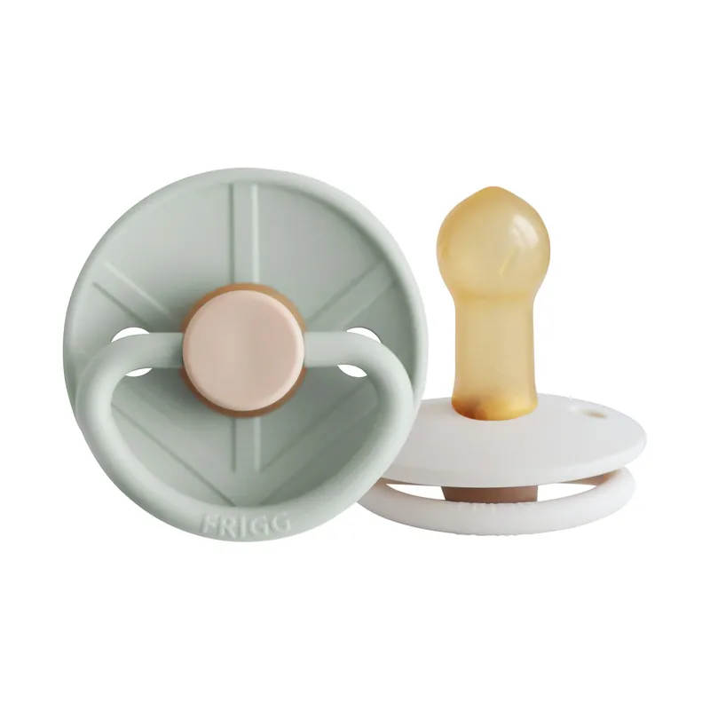 FRIGG Little Viking Schnuller - 6-18 Monate - 2 Stück - Sage/Cream