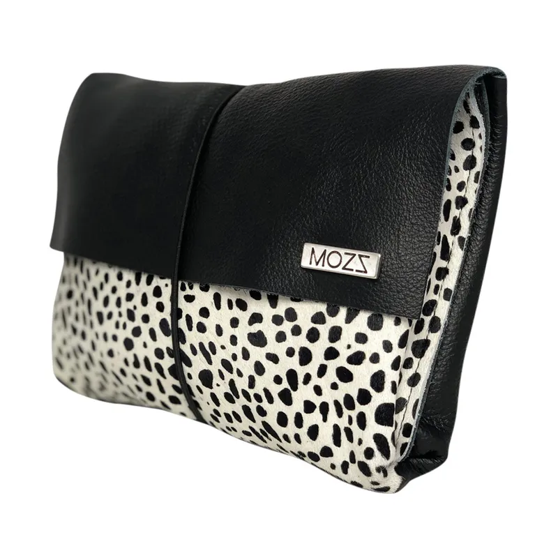 Mozz Bags Wickeletui Black Baby Cheetah Weiß