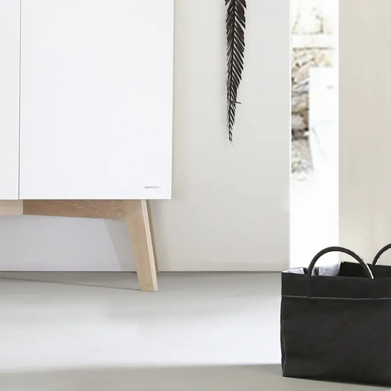 Kidsmill Sixties Kleiderschrank 3-türig Mattweiß / Natur