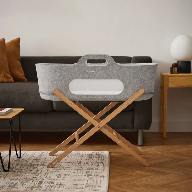 Snüz SnüzBaskit Moses Basket + Stand Set -Light Grey / Natural