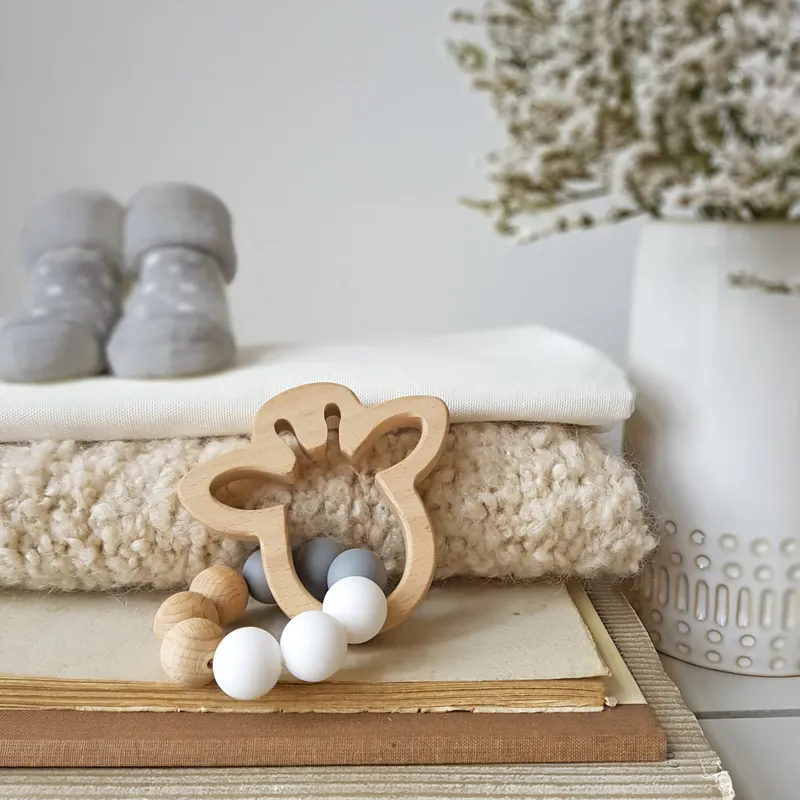 BamBam Wooden Giraffe Beißring