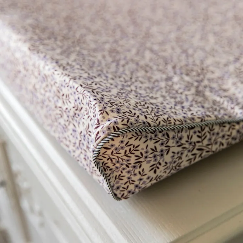 Mies & Co Vintage Flower Wickelauflagenbezug 69 x 45 cm Lila
