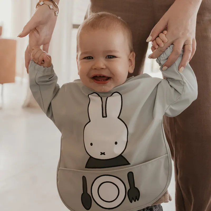 Koko Lätzchen mit Ärmeln - Miffy - Green