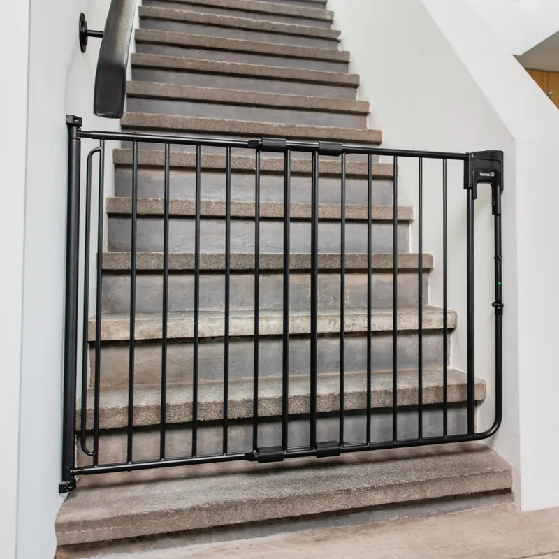 Fenss SafetyDoor Treppenschutzgitter Schwarz - 76-116cm