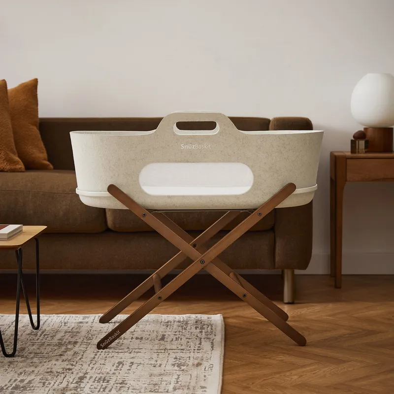 Snüz SnüzBaskit Moses Basket + Stand Set - Barley / Walnut