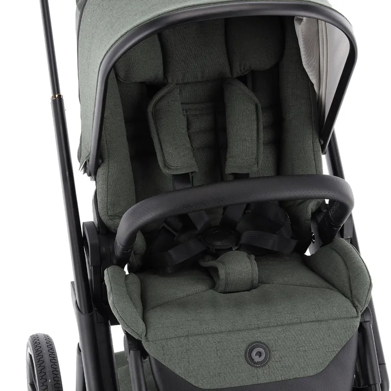 Qute Q-Rider Plus 4-in-1 Kinderwagen - Thyme Green | Kidsriver Curve Babyschale – Clay | Kidsriver Isofix Basis