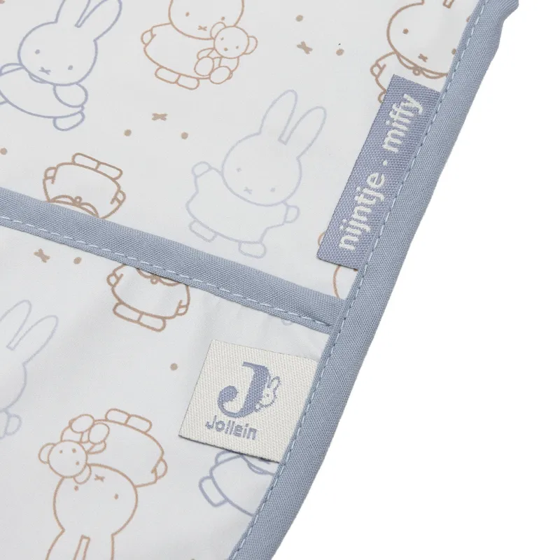 Jollein wasserdichtes Lätzchen mit Ärmeln – Miffy Moments – Cloudy Blue