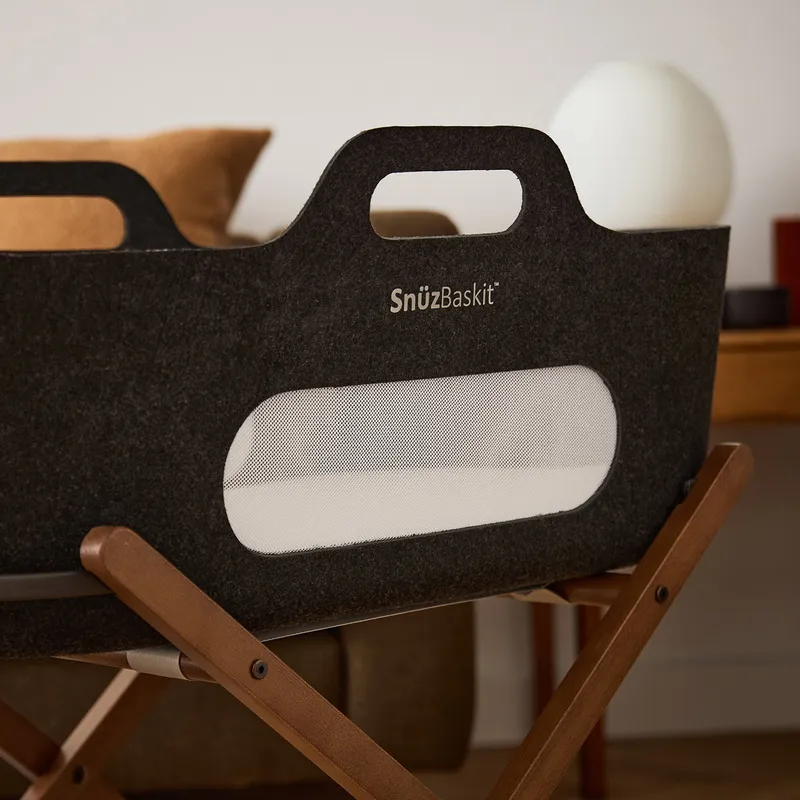 Snüz SnüzBaskit Moses Basket + Stand Set -Graphite/Walnut