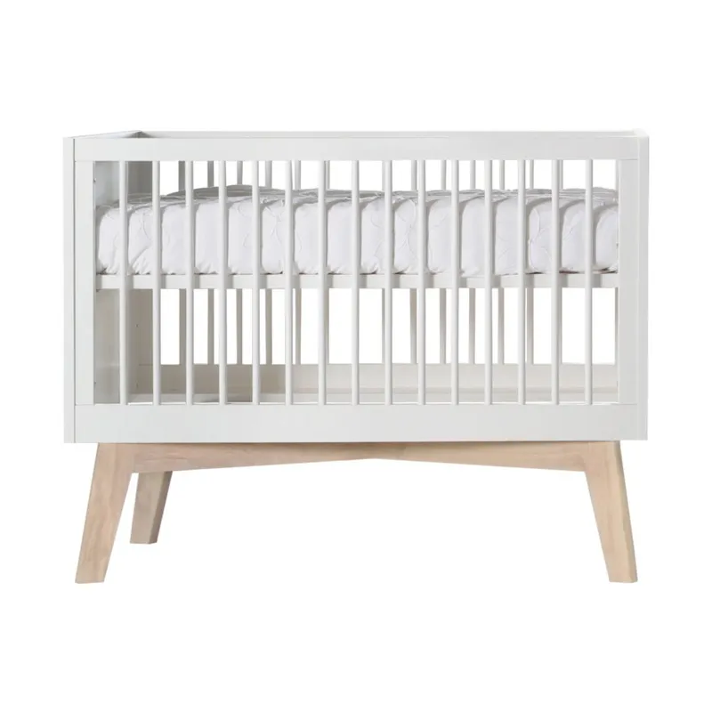 Kidsmill Sixties Babybett Mattweiß / Natur 70 x 140 cm