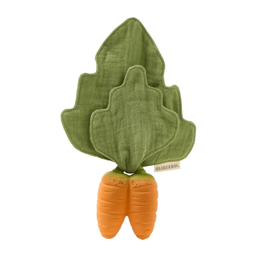 Oli & Carol Beißspielzeug Cathy The Carrot 