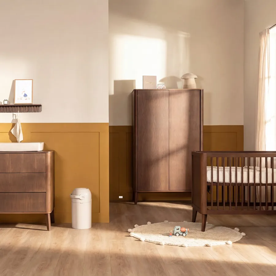 Kidsmill Tune Babyzimmer Walnuss ohne Latten